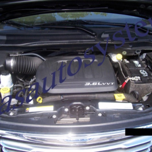 Chrysler Town Country 2011 г.в.