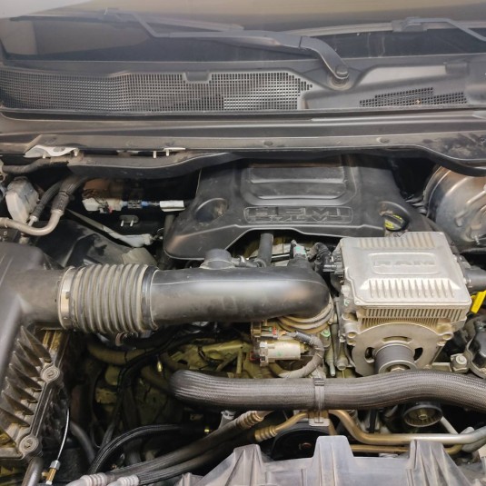 Dodge Ram 1500 5.7 hemi V8