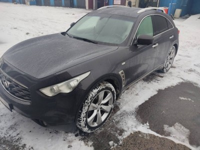 Infiniti FX35 2009