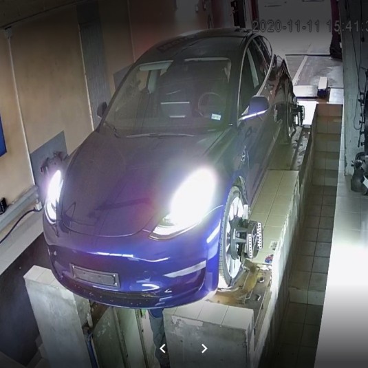 Tesla Y