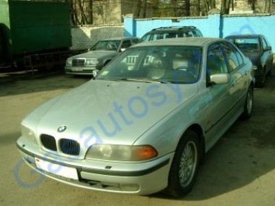 BMW 528 1998 г.в.