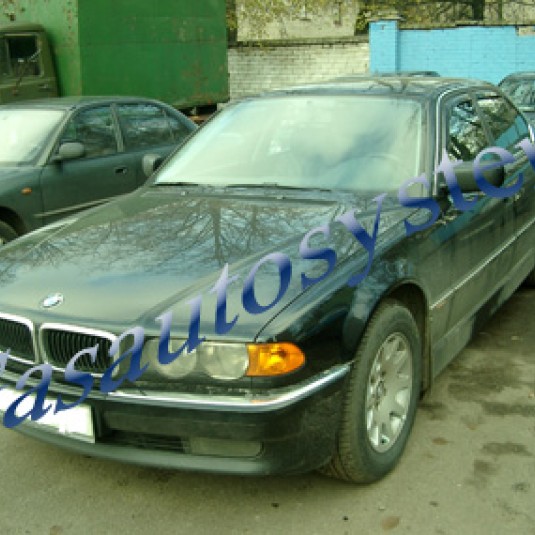 BMW 728 1999 г.в.