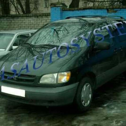 Toyota Sienna 2000 г.в.