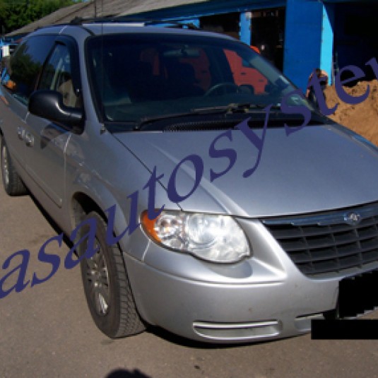 Chrysler Town Country 2005 г.в.