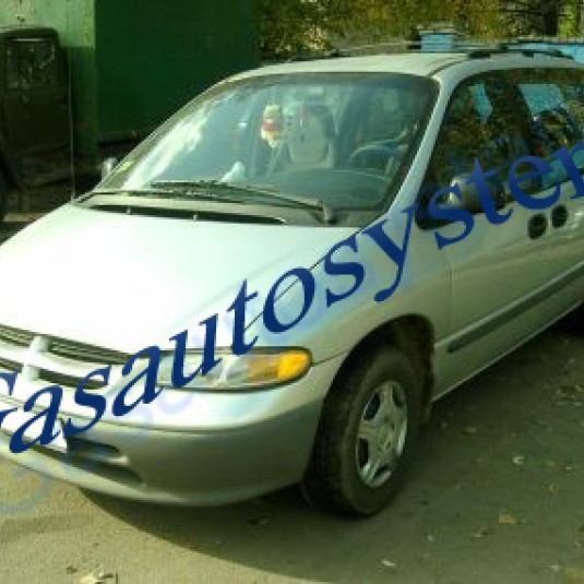 Chrysler Voyager 2001 г.в.