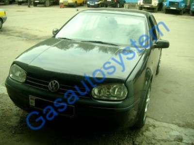 Volkswagen Golf-4 1997 г.в.
