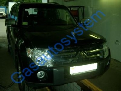 Mitsubishi Montero 2004 г.в.
