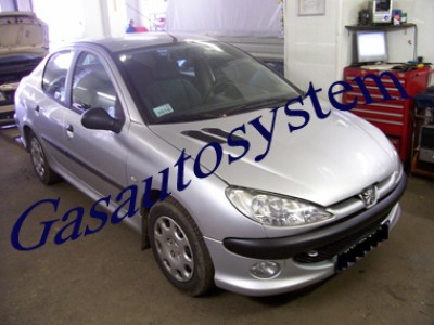 Peugeot 206 2008 г.в.