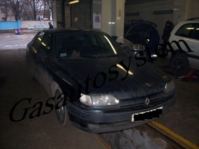 Renault Safrane 1993 г.в.