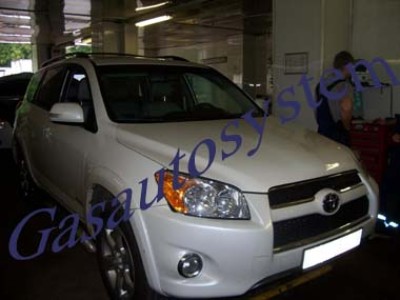 Toyota RAV 4 2010 г.в.