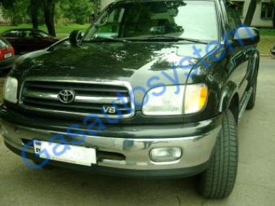 Toyota Tundra 2000 г.в.