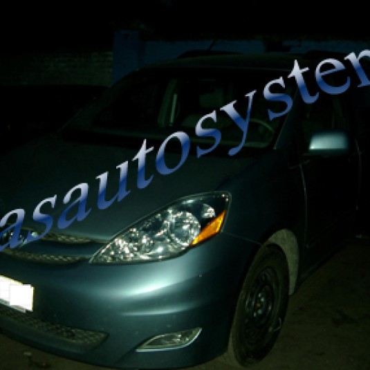 Toyota Sienna 2006 г.в.