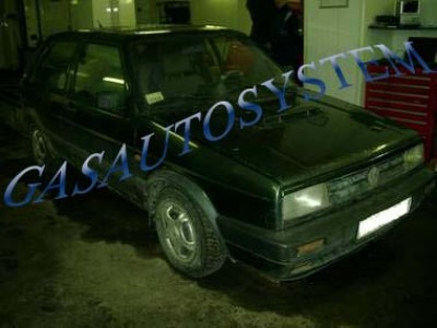 Volkswagen Golf 1990 г.в.