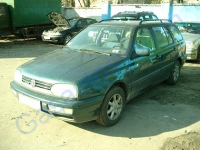Volkswagen Golf 1997 г.в.