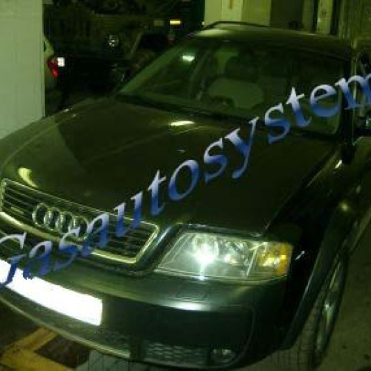 Audi A6 ALLROAD 2003 г.в.