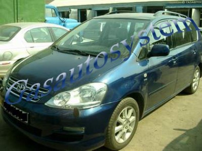 Toyota Avensis Verso 2004 г.в.