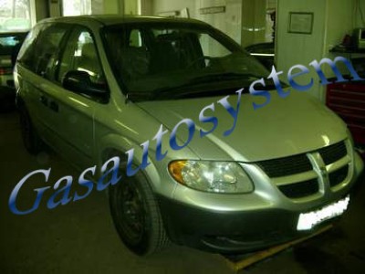 Dodge Caravan 2001 г.в.