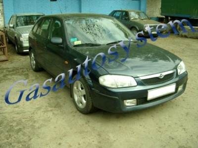 Mazda 323F 1999 г.в.