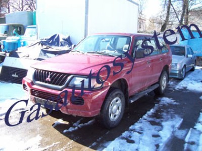 Мицубиси Монтеро 2000 г.в.