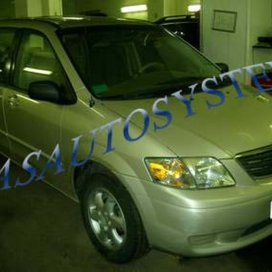 Mazda MPV 1999 г.в.