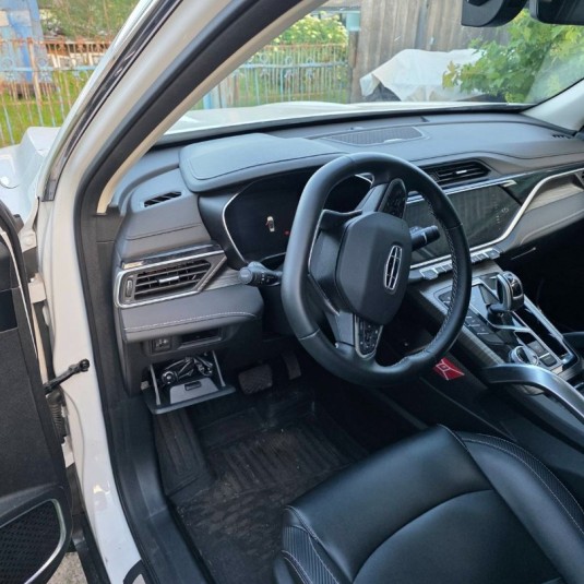 Geely Atlas Pro 1.5