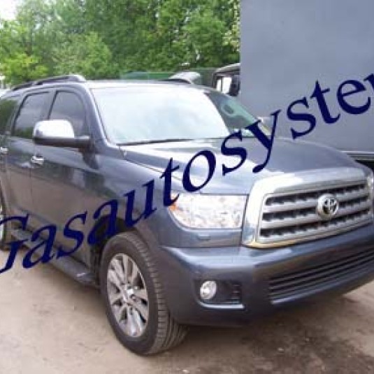 Toyota Sequoia 2010 г.в.