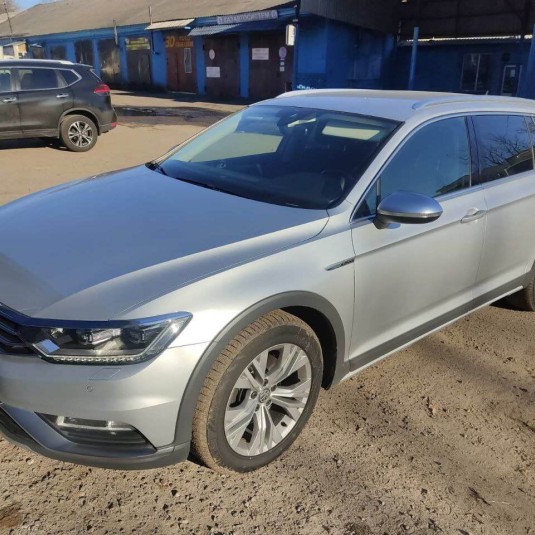 Volkswagen Passat Alltrack B8 2017 2.0 tdi